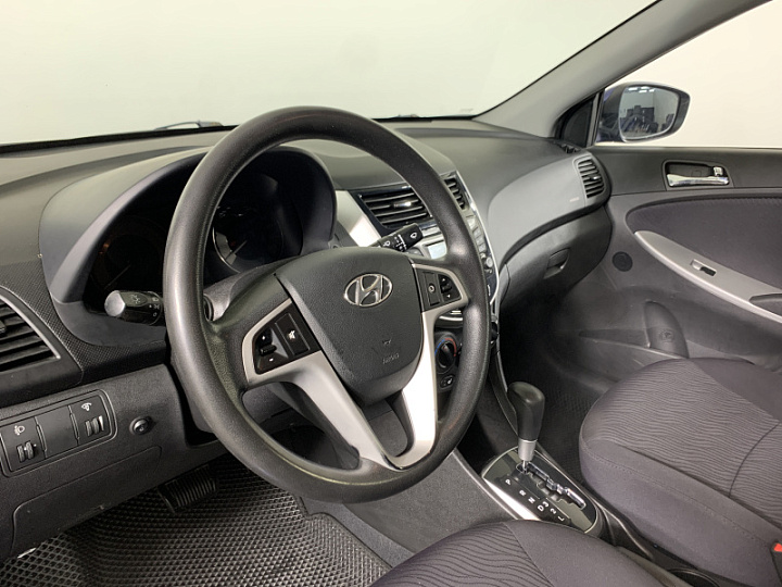HYUNDAI Solaris 1.4, 2012 года, Автоматическая, ТЕМНО-СИНИЙ