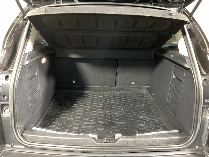 RENAULT Kaptur 1.6, 2019 года, Вариатор, ЧЕРНЫЙ