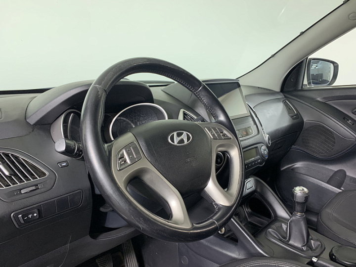 HYUNDAI ix35 2, 2013 года, Механика, БЕЛЫЙ