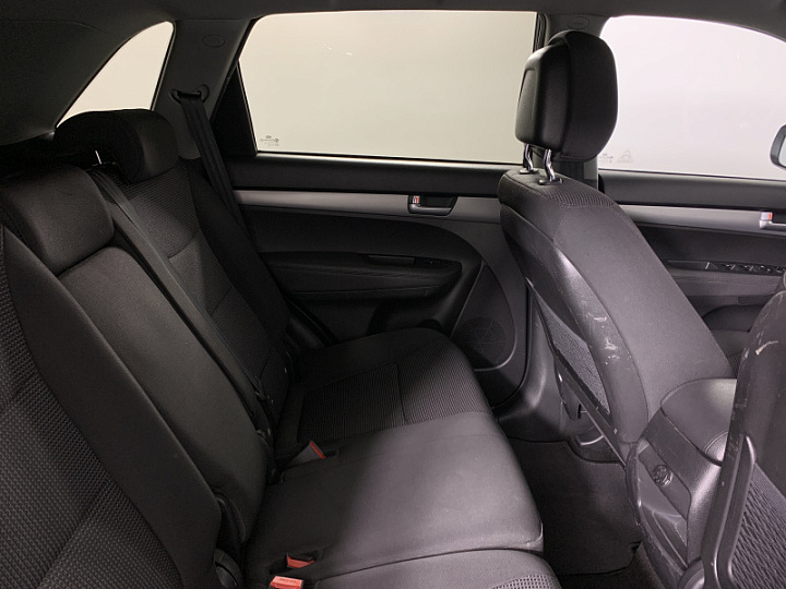 KIA Sorento 2.4, 2013 года, Автоматическая, ЧЕРНЫЙ