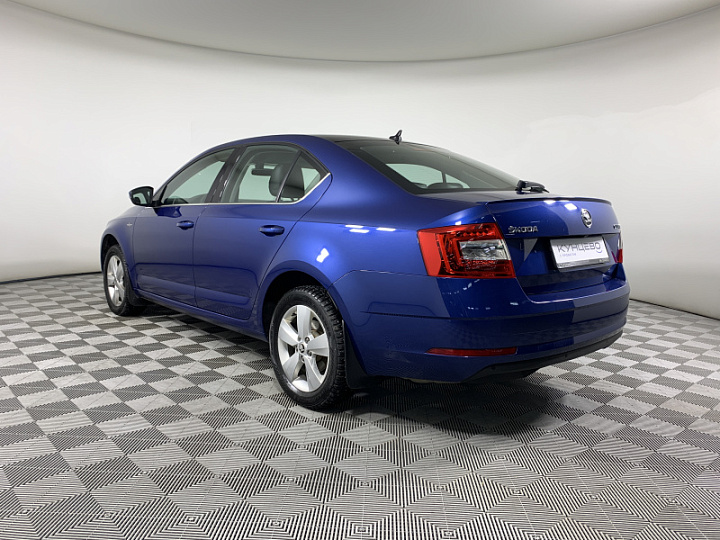 SKODA Octavia 1.8, 2020 года, Робот, Бронзовый