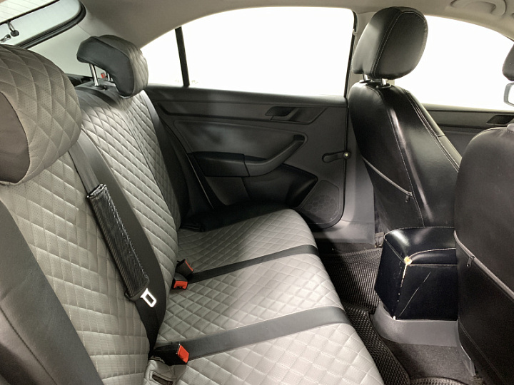 SKODA Rapid 1.2, 2014 года, Механика, БЕЛЫЙ