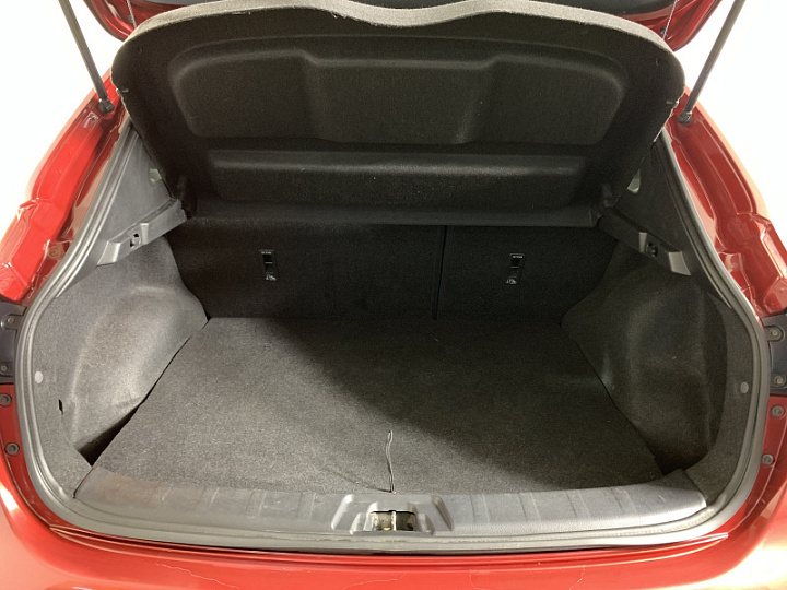 Nissan Qashqai 2, 2014 года, Вариатор, Красный