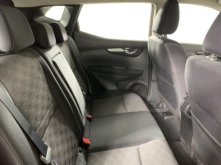 NISSAN Qashqai 2, 2017 года, Автоматическая, КРАСНЫЙ