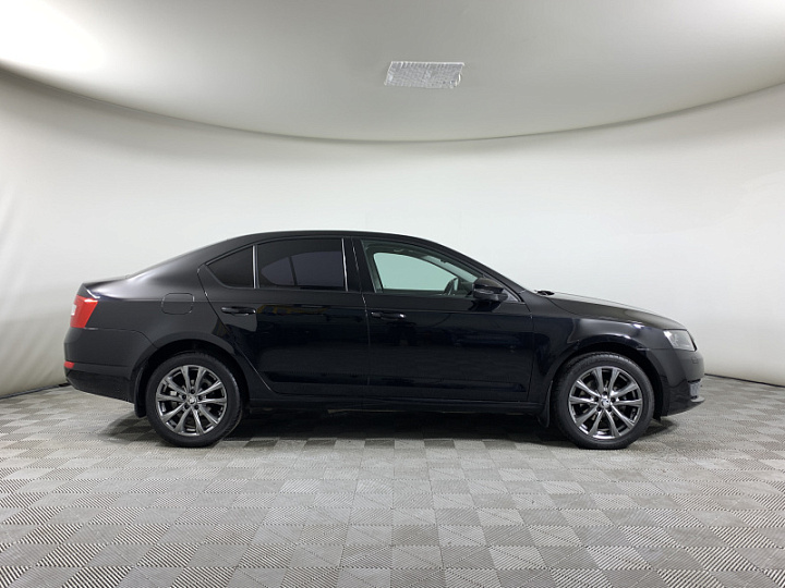 SKODA Octavia 1.4, 2015 года, Робот, ЧЕРНЫЙ