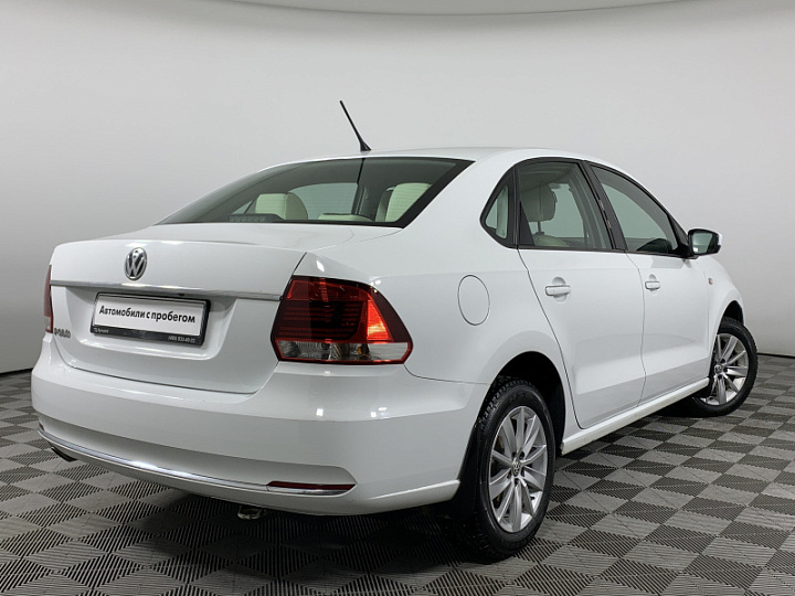 VOLKSWAGEN Polo 1.6, 2015 года, Автоматическая, Белый (темно-серый)