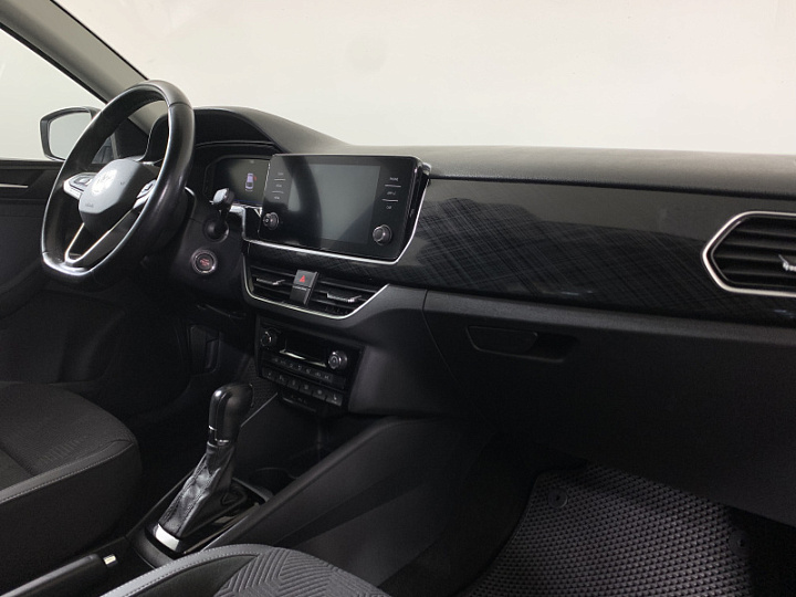 Volkswagen Polo 1.6, 2021 года, Автоматическая, Серый