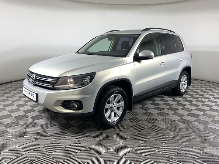 Volkswagen Tiguan 2, 2012 года, Автоматическая, Серебристый