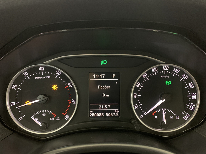 SKODA Octavia 1.8, 2010 года, Робот, СЕРЫЙ