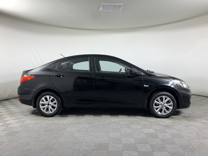 HYUNDAI Solaris 1.4, 2012 года, Автоматическая, ЧЕРНЫЙ
