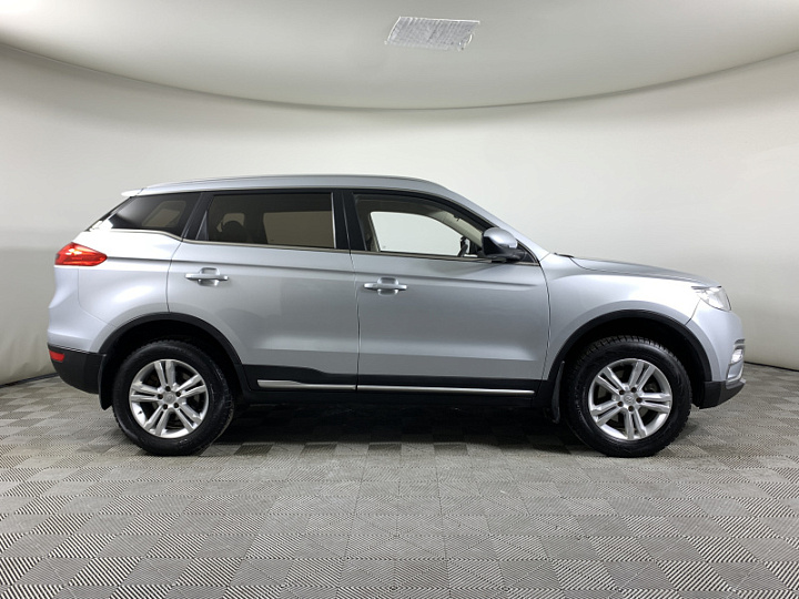 GEELY Atlas 2.4, 2019 года, Автоматическая, Серебристый