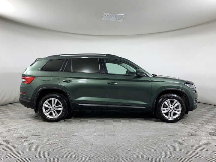 SKODA Kodiaq 1.4, 2020 года, Робот, ЗЕЛЕНЫЙ