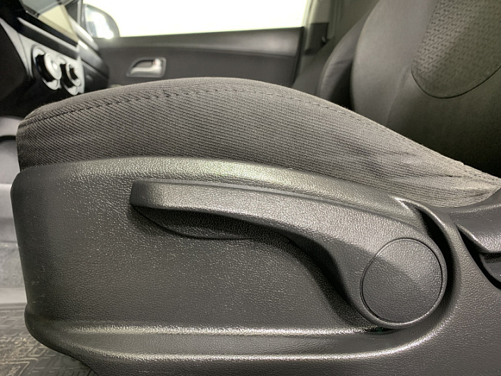 KIA Rio 1.6, 2013 года, Автоматическая, БЕЛЫЙ