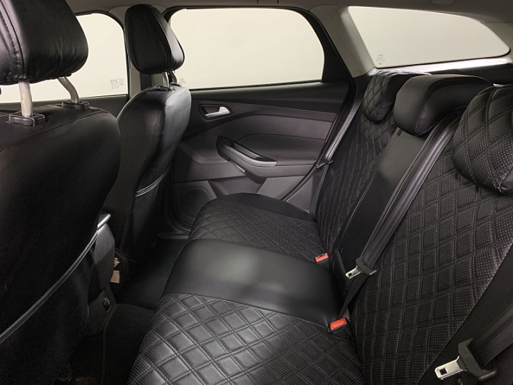 FORD Focus 2, 2013 года, Робот, Серо-коричневый