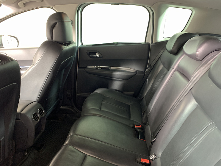 PEUGEOT 3008 1.6, 2013 года, Автоматическая, БЕЛЫЙ