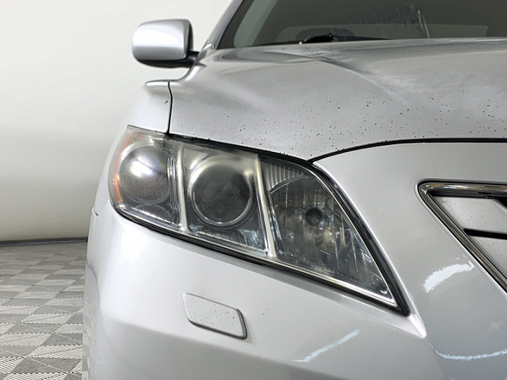 TOYOTA Camry 2.4, 2008 года, Автоматическая, Серебристый