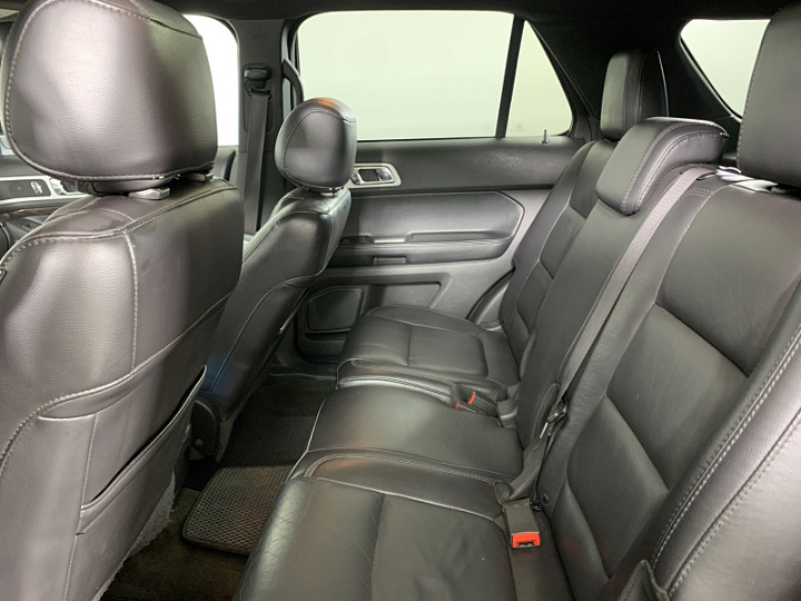 FORD Explorer 3.5, 2015 года, Автоматическая, ЧЕРНЫЙ