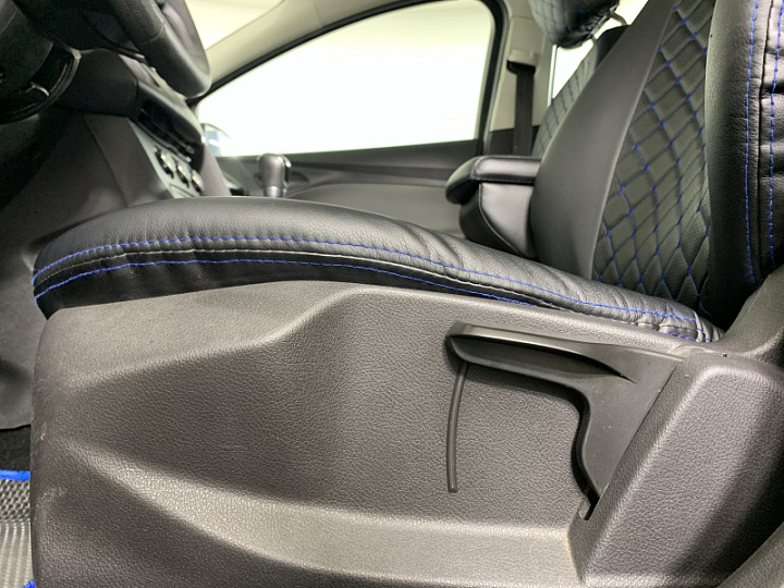 FORD Focus 1.6, 2012 года, Механика, ТЕМНО-СЕРЫЙ