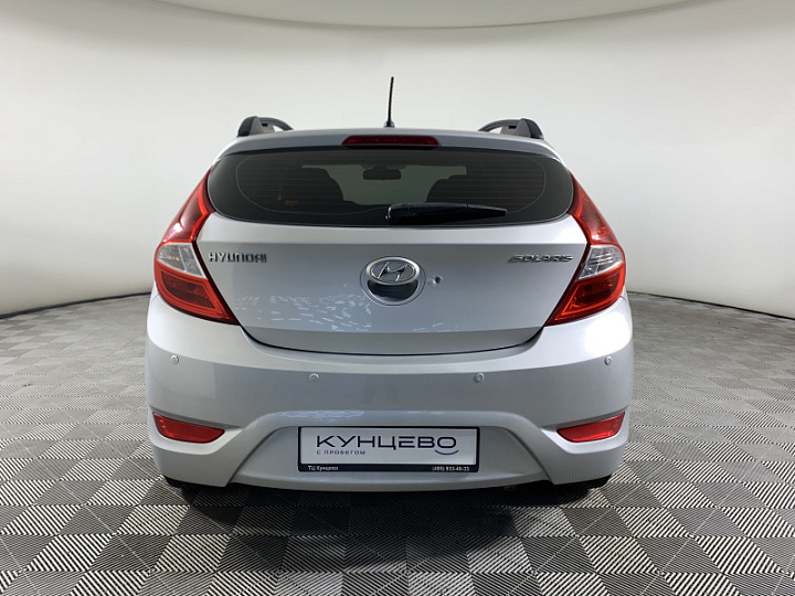 HYUNDAI Solaris 1.6, 2012 года, Автоматическая, Серебристый