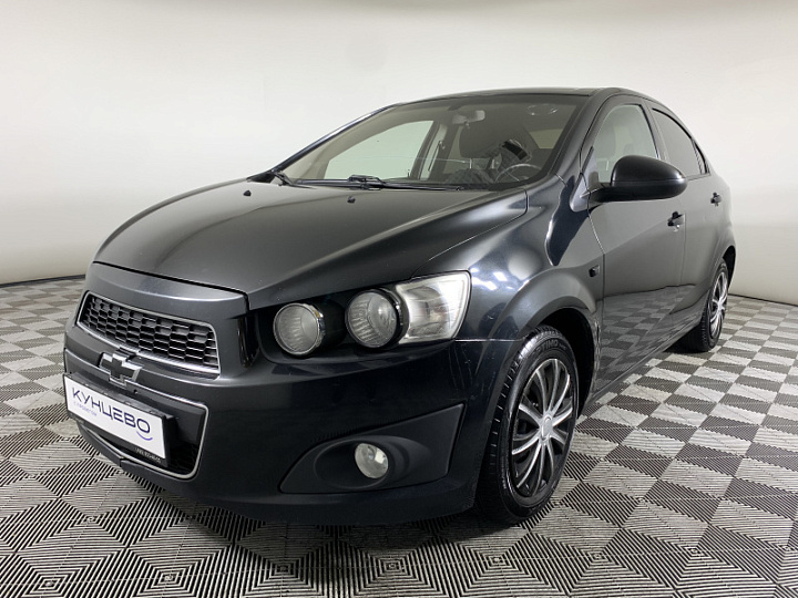 Chevrolet Aveo 1.6, 2012 года, Механика, Черный