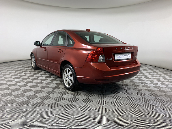 VOLVO S40 2, 2011 года, Робот, КРАСНЫЙ