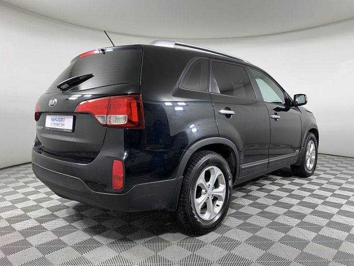 KIA Sorento 2.4, 2017 года, Автоматическая, ЧЕРНЫЙ