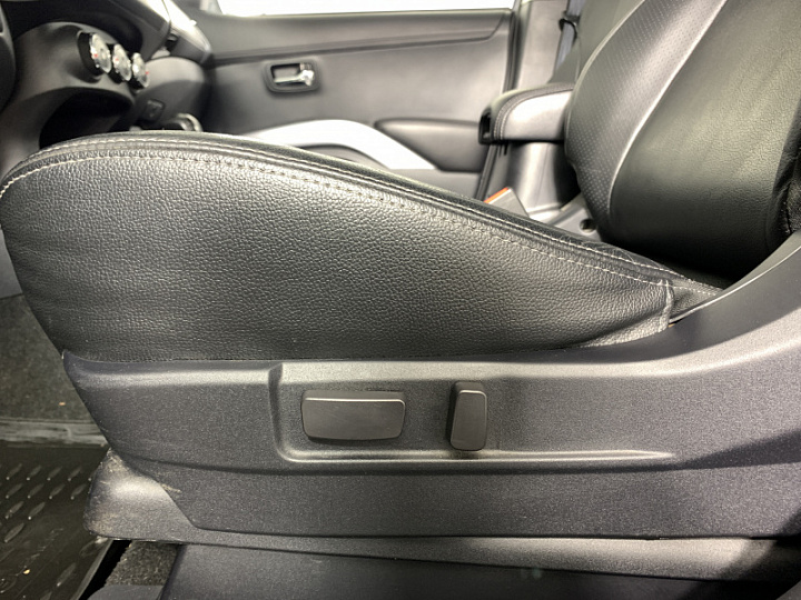 MITSUBISHI Outlander 2.4, 2012 года, Вариатор, СЕРЫЙ