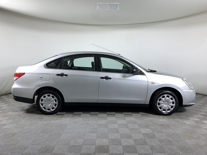 NISSAN Almera 1.6, 2015 года, Механика, Серебристый