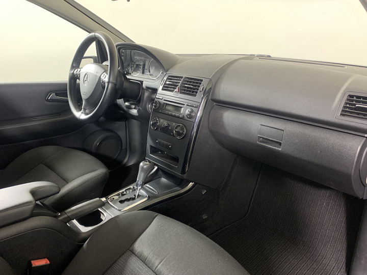 MERCEDES-BENZ A-Класс 1.7, 2011 года, Автоматическая, КОРИЧНЕВЫЙ