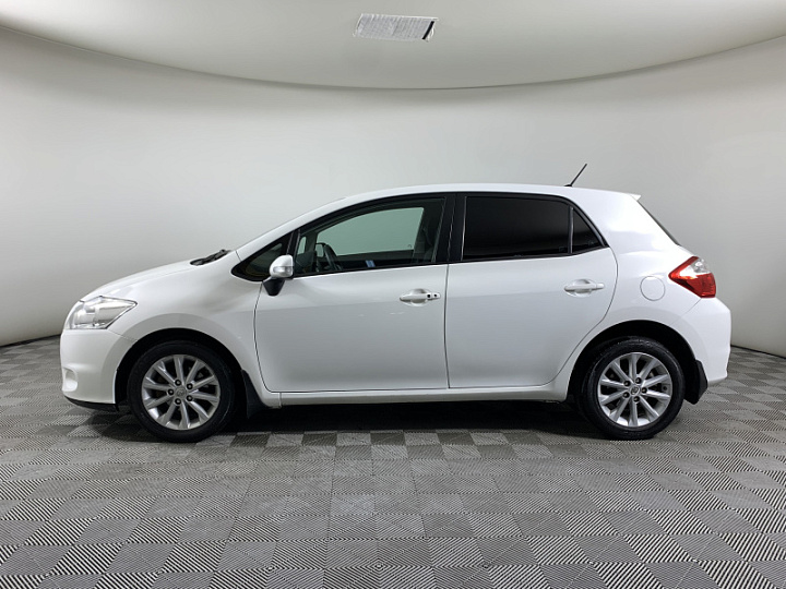 TOYOTA Auris 1.6, 2010 года, Автоматическая, БЕЛЫЙ