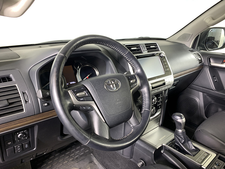 TOYOTA Land Cruiser Prado 2.8, 2017 года, Автоматическая, СЕРЫЙ