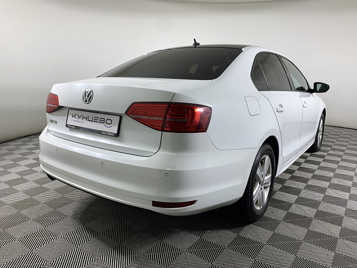 Volkswagen Jetta 1.6, 2016 года, Автоматическая, белый