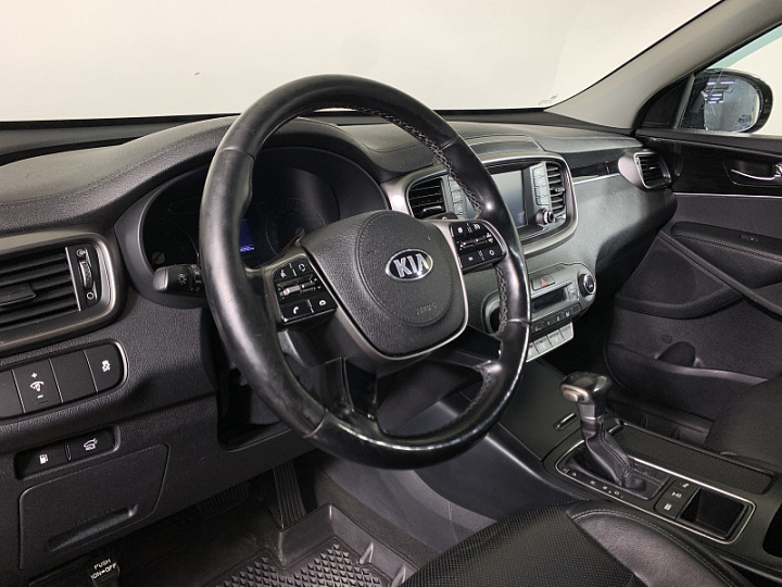 KIA Sorento 2.2, 2019 года, Автоматическая, ЧЕРНЫЙ