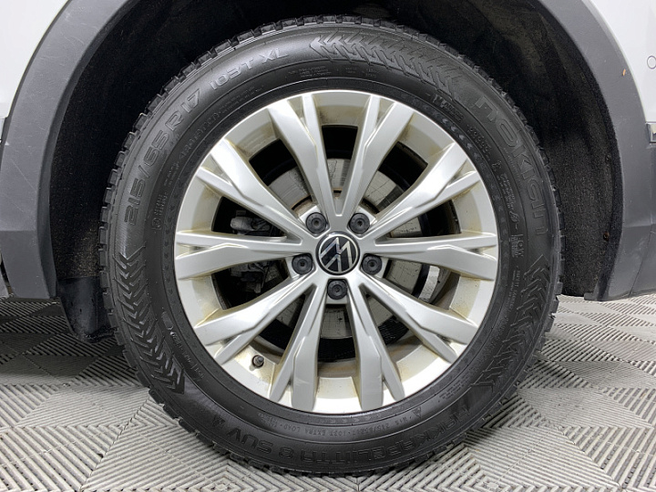 VOLKSWAGEN Tiguan 1.4, 2021 года, Робот, БЕЛЫЙ