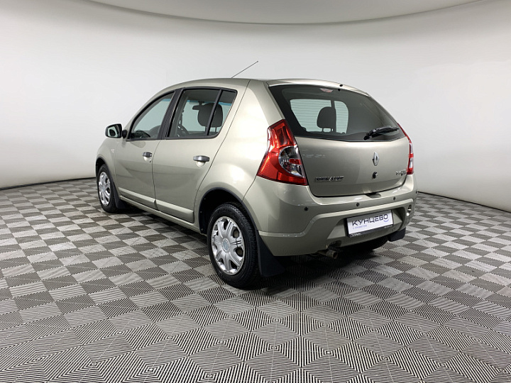RENAULT Sandero 1.6, 2011 года, Автоматическая, БЕЖЕВЫЙ