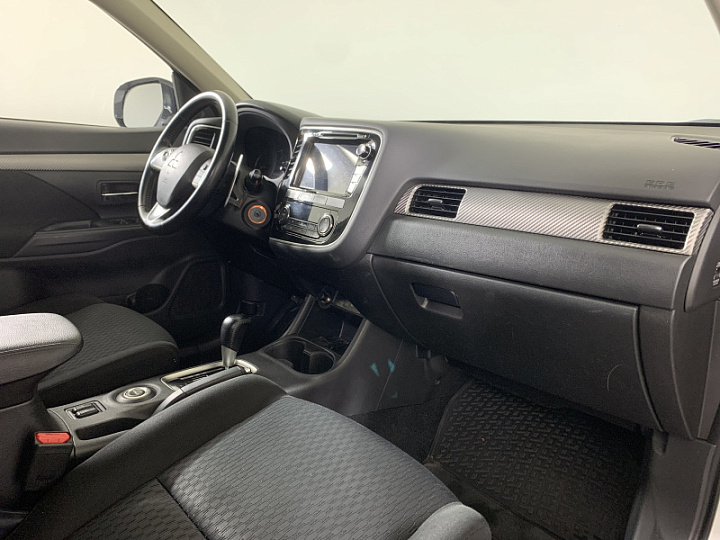 Mitsubishi Outlander 2, 2013 года, Вариатор, БЕЛЫЙ