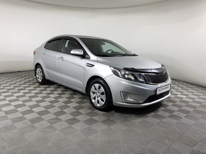 KIA Rio 1.6, 2012 года, Механика, Серебристый