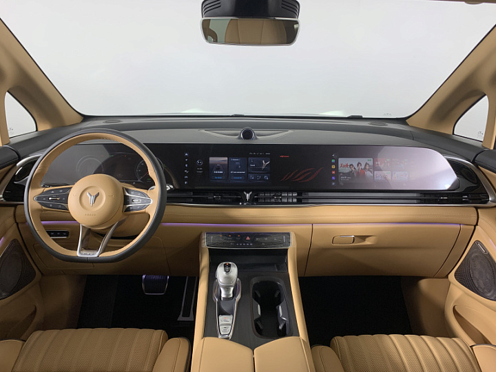 Voyah Dream 1.5, 2023 года, Автоматическая, ЧЕРНЫЙ