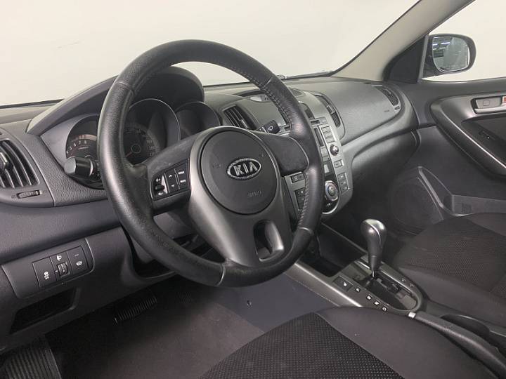 KIA Cerato 1.6, 2010 года, Автоматическая, Красный гранат