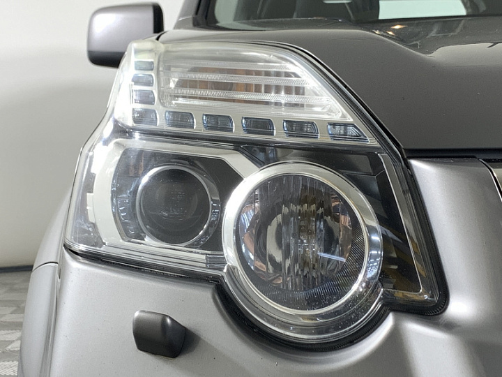 Nissan X-Trail 2.5, 2013 года, Вариатор, Серый