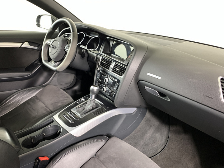 AUDI A5 2, 2013 года, Робот, Черно-Серый