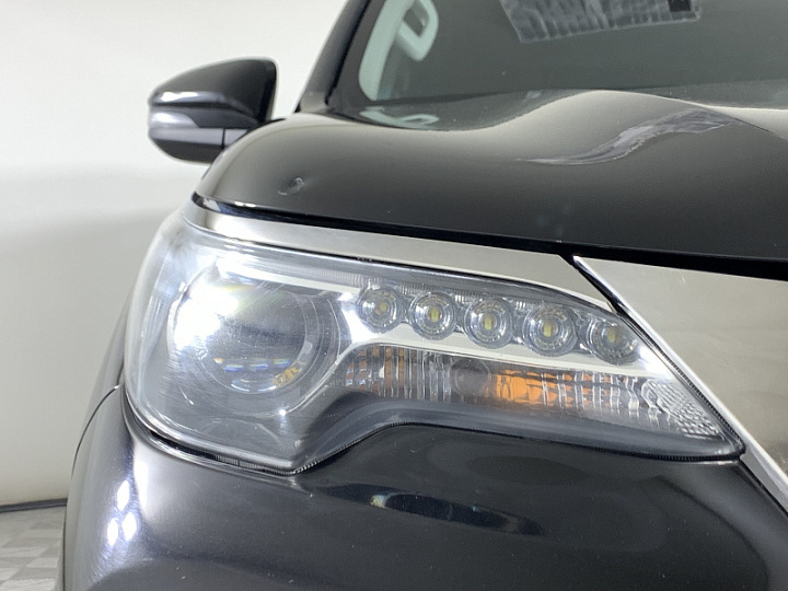 Toyota Fortuner 2.8, 2019 года, Автоматическая, Черный