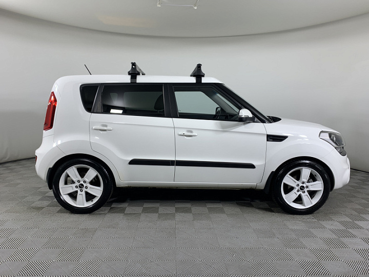 KIA Soul 1.6, 2013 года, Автоматическая, БЕЛЫЙ
