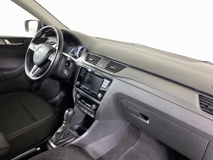 SKODA Rapid 1.4, 2018 года, Робот, Серебристый