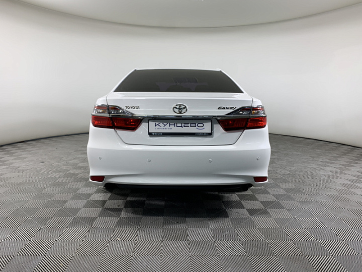 TOYOTA Camry 2, 2015 года, Автоматическая, БЕЛЫЙ