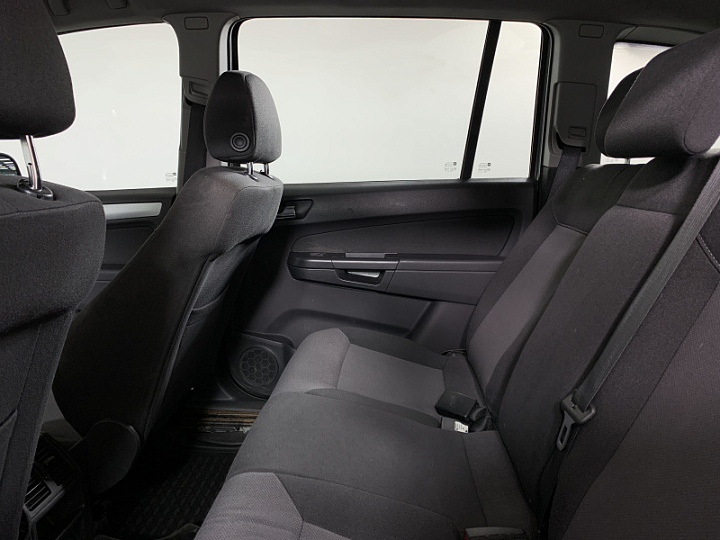 OPEL Zafira 1.8, 2010 года, Робот, Серебристый