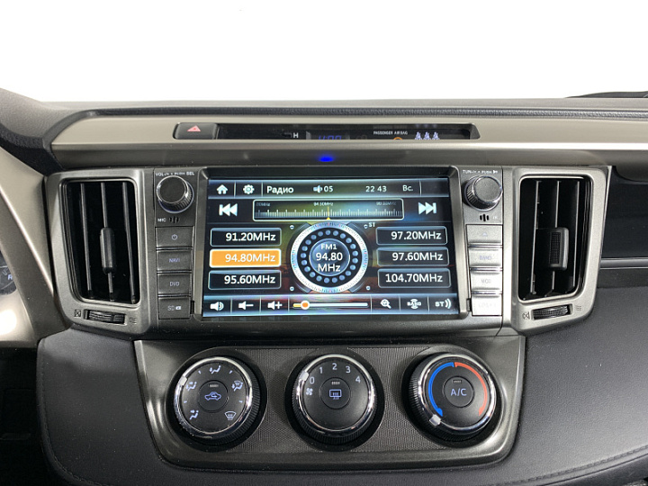 TOYOTA RAV4 2, 2014 года, Вариатор, Серебристый