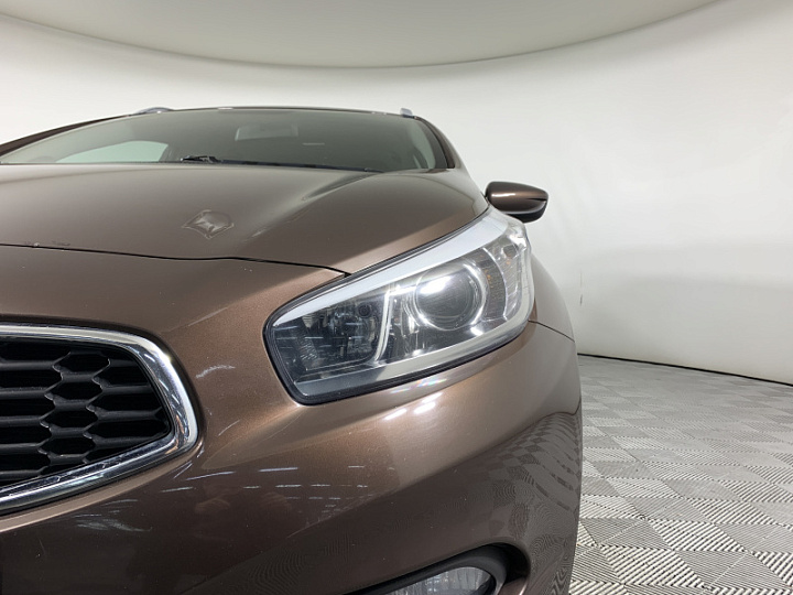 KIA Ceed 1.6, 2013 года, Механика, КОРИЧНЕВЫЙ