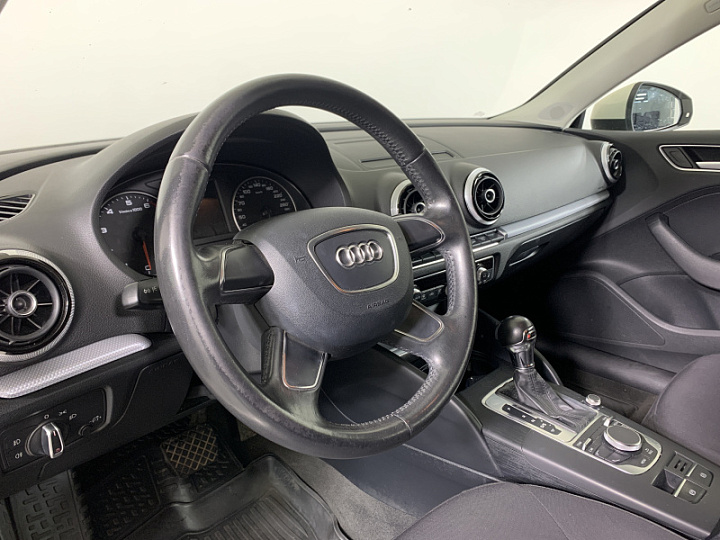 AUDI A3 1.4, 2013 года, Робот, БЕЛЫЙ