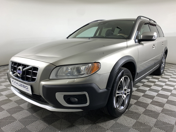 Volvo XC70 2.4, 2012 года, Автоматическая, Бежевый